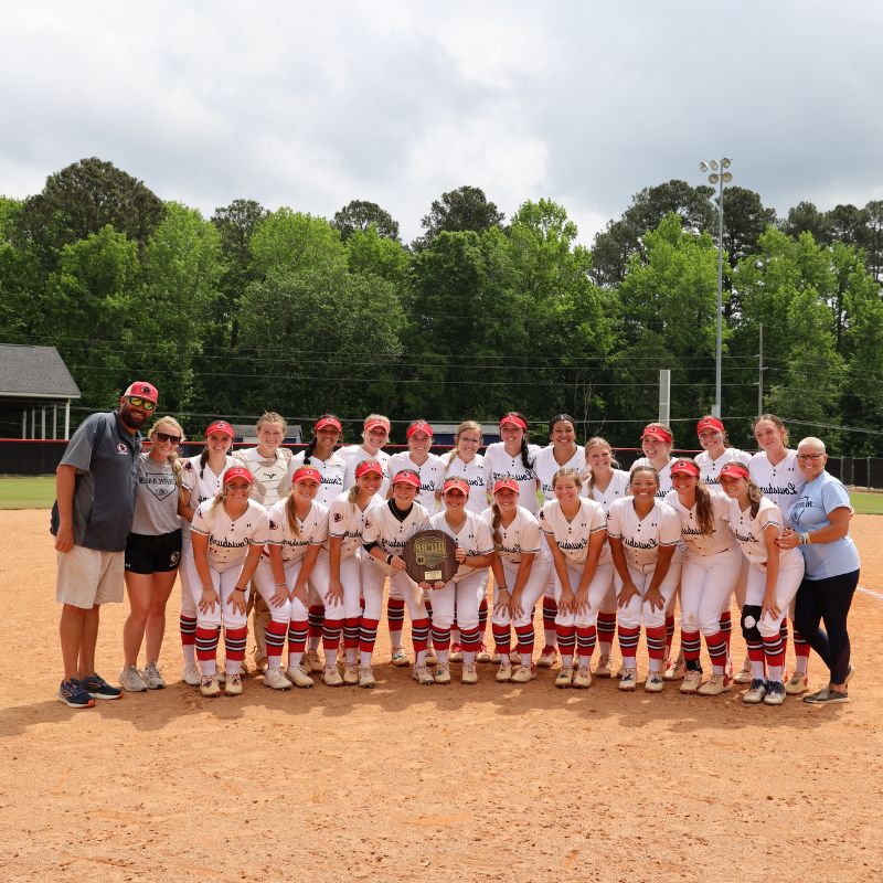 Louisburg Softball Wins 2024 Region 10 Tournament